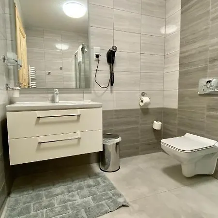 Apartment Na Przelaj - Lux - Zewnetrzna Sauna Finska I Zewnetrzne Gorace Jacuzzi - Caly Rok! Poronin