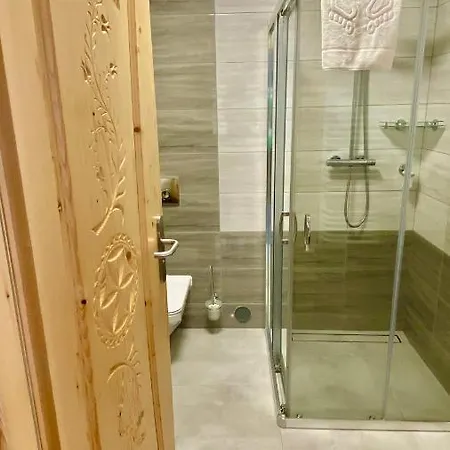 Na Przelaj - Lux - Zewnetrzna Sauna Finska I Zewnetrzne Gorace Jacuzzi - Caly Rok! Poronin